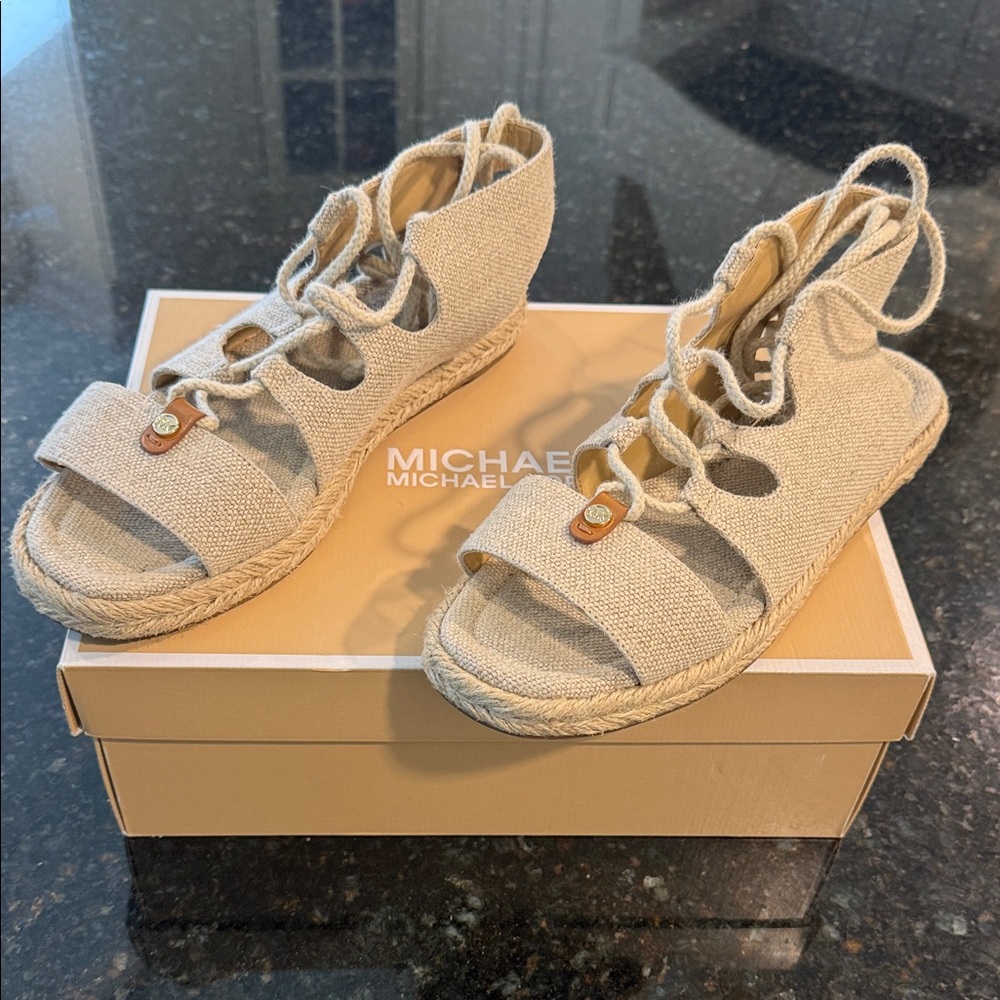 Michael Kors Tan Espadrille Sandals Size 9